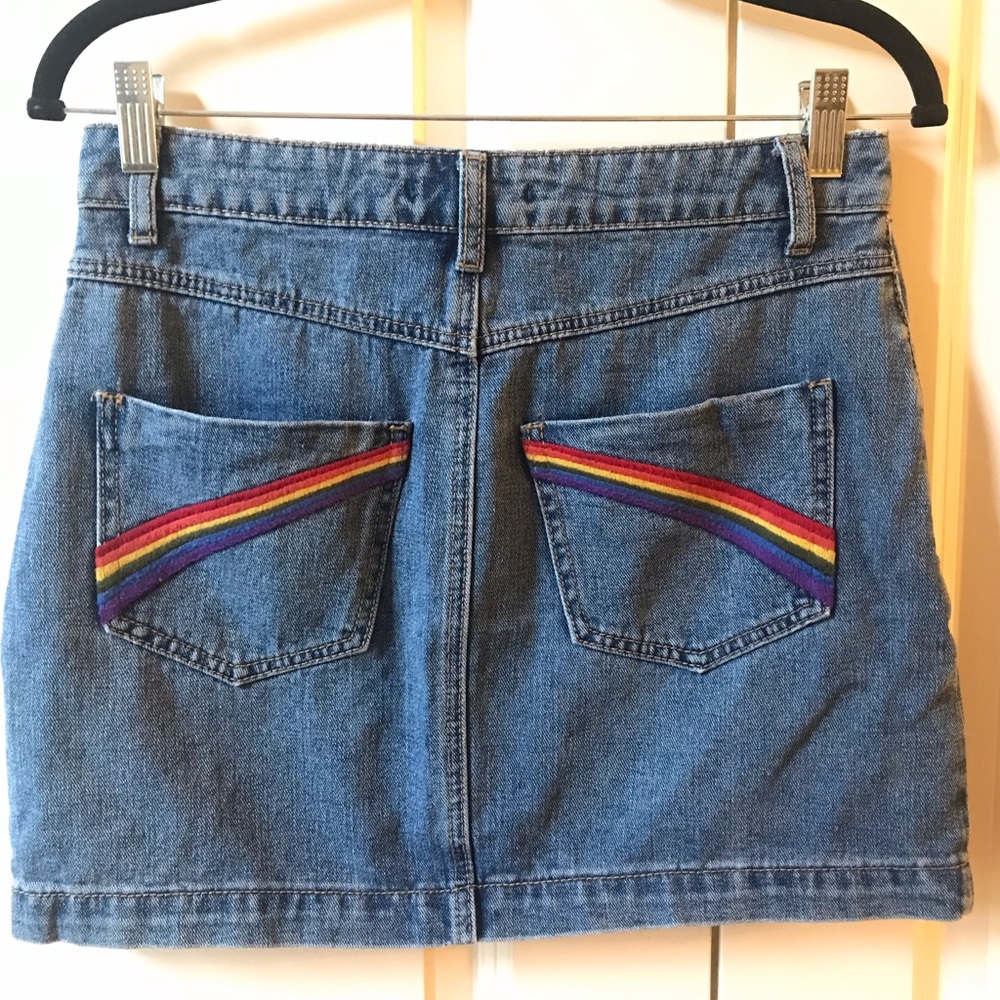 EUC Button front & rainbow pockets denim skirt